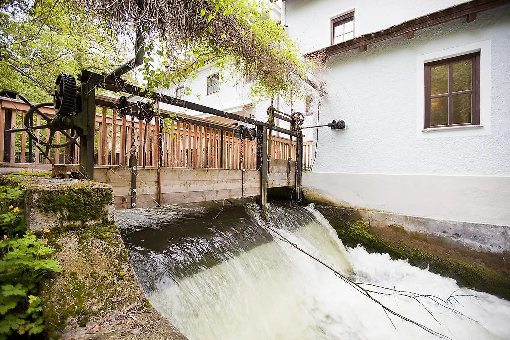 Hotel Schleuse contacts